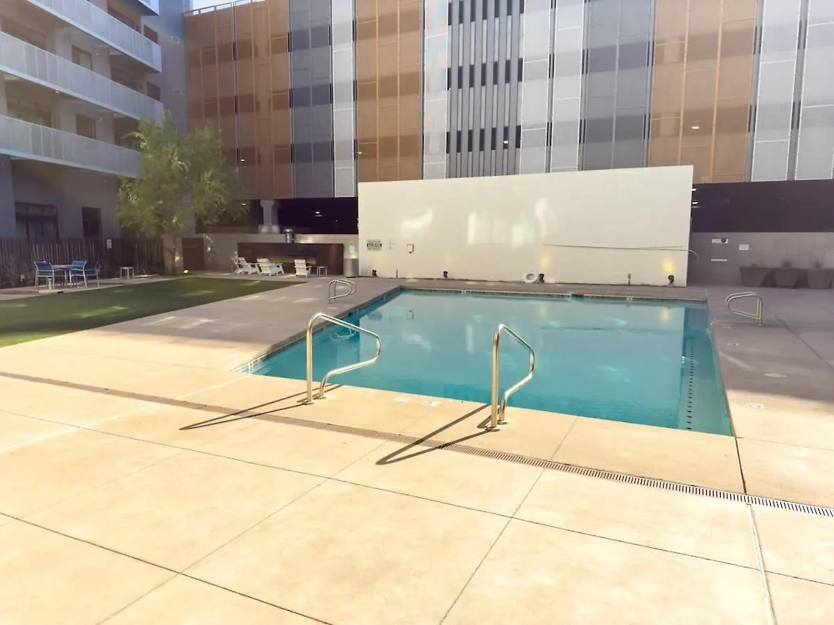 Centric 2Br In Heart Of Dtphx Free Garage Parking Appartement Phoenix 0*,  Verenigde Staten
